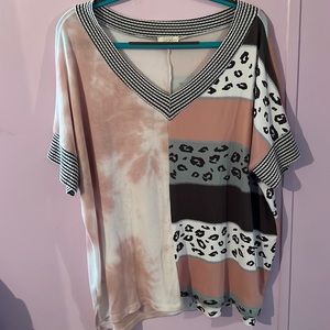 ODDY oversized top- split cheetah and tie dye size 1X